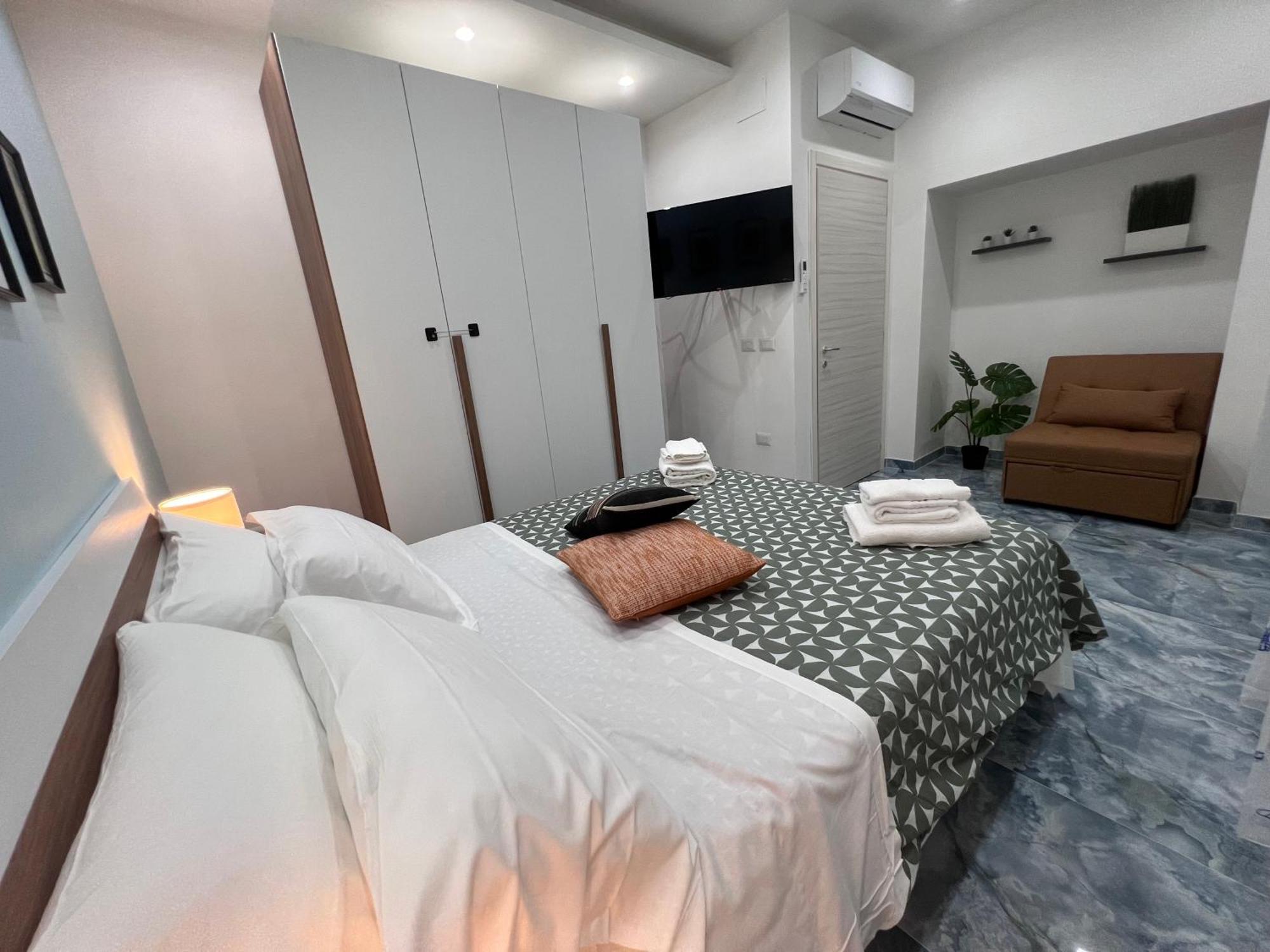 Borgo 1313 Napoli Apartment Exterior photo